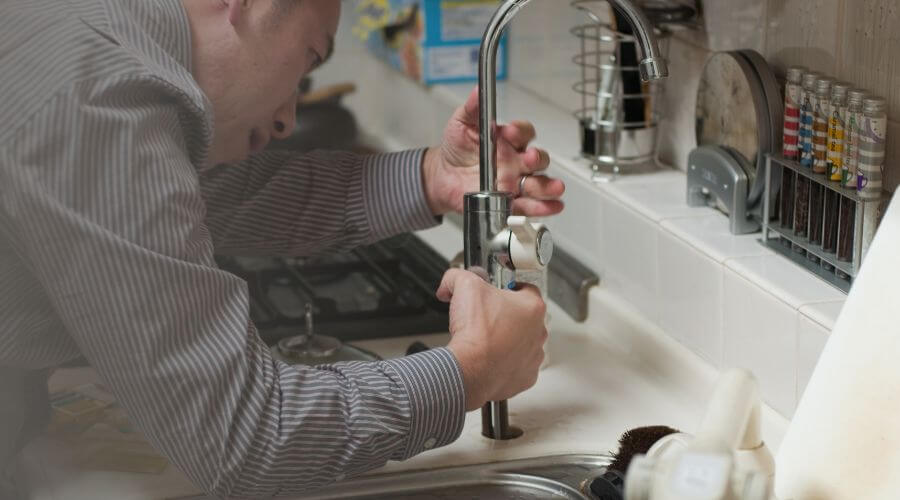 Professional expert plumbing services in Poteet, TX